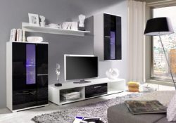 Regali za dnevno sobo